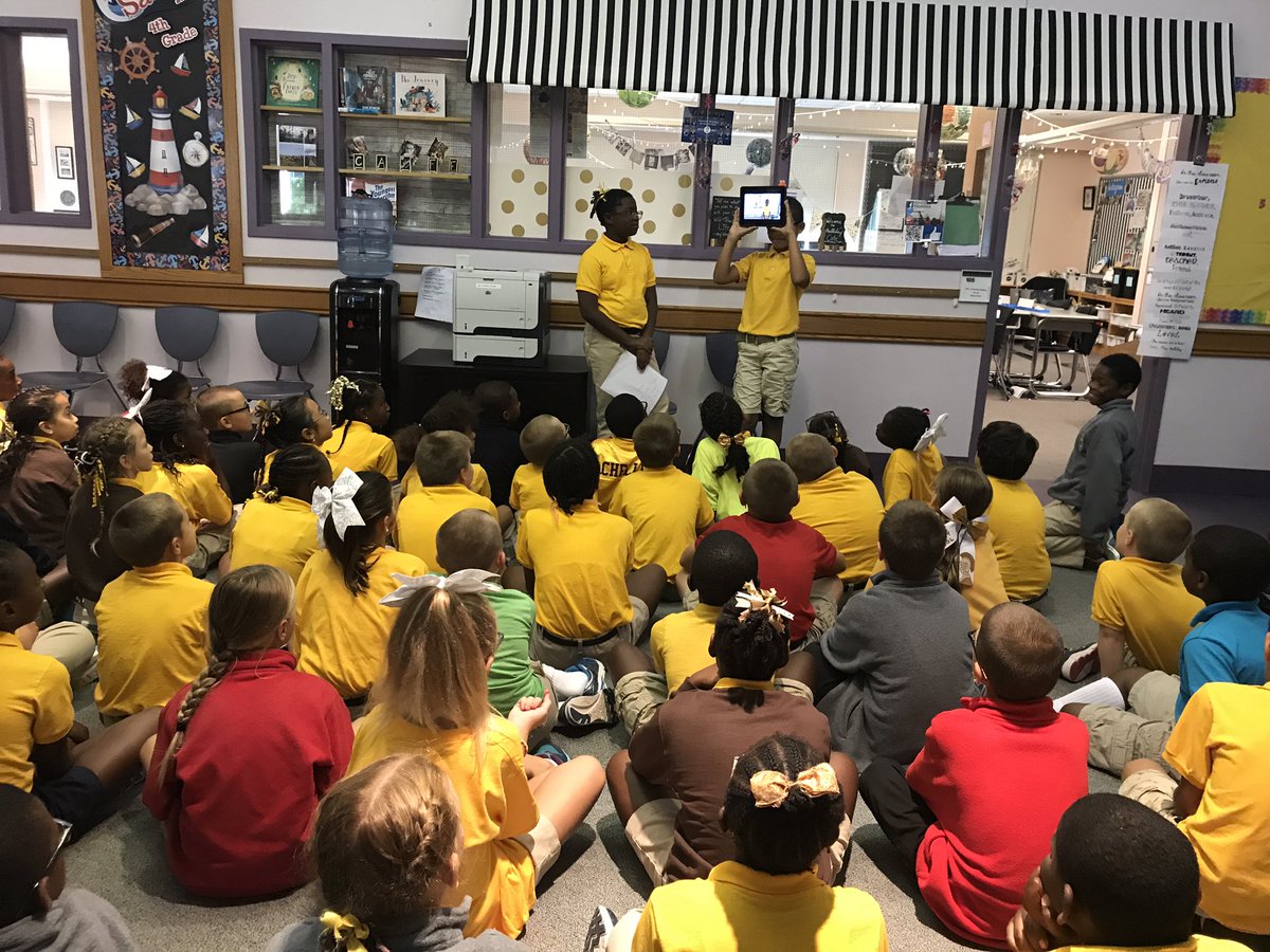 MrsHallidays4th's tweet photo. #4thgrade presenting their #CharacterDay2017 and @miltonhershey birthday learning https://t.co/9n2sSyJ52c
