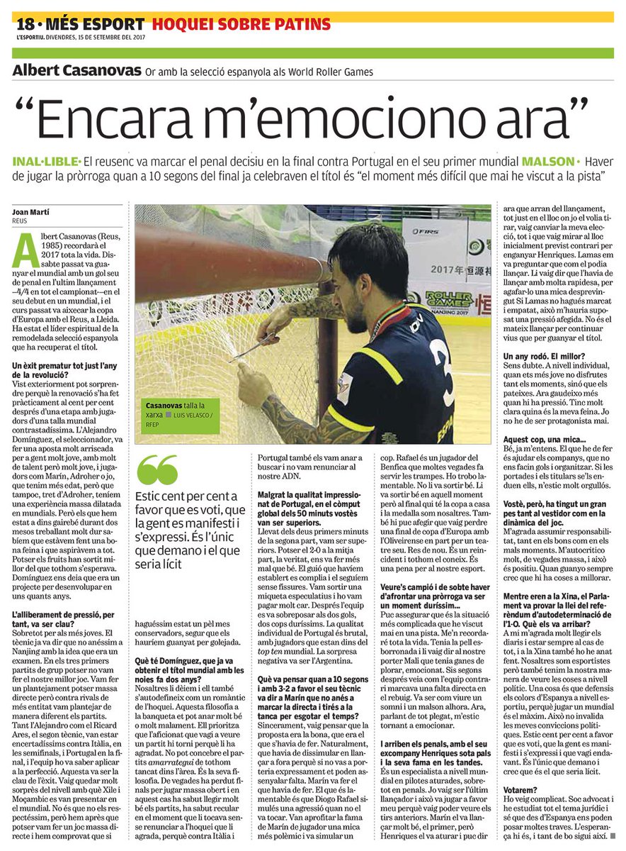 som_dhoquei's tweet image. .@albertcv7; “Encara m’emociono ara”: goo.gl/sVfRWE (via @lesportiucat) #WRG2017 #OKlliga