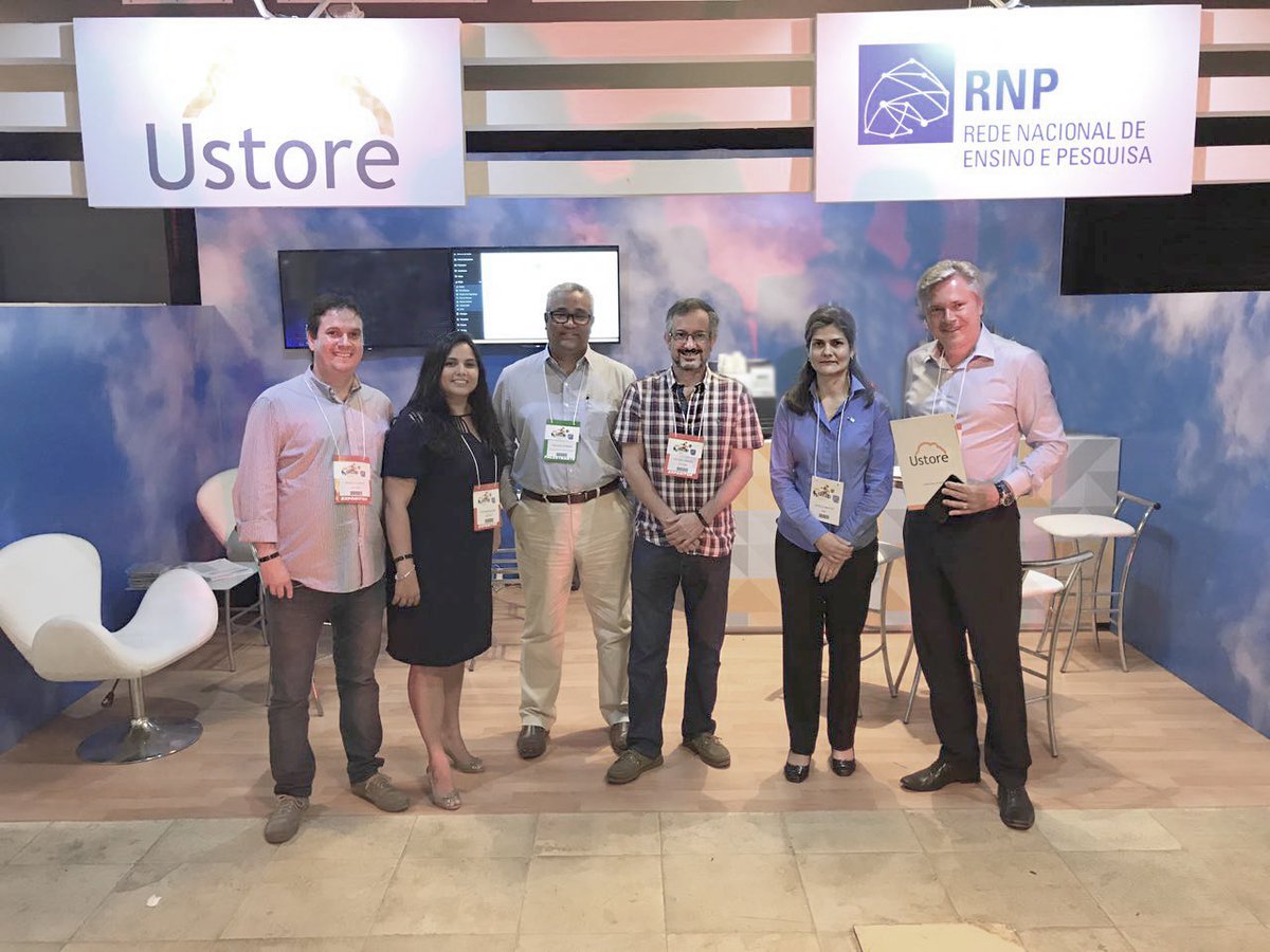 Rede_RNP's tweet photo. #RNP e #Ustore debatem os desafios da computação em nuvem durante o #Secop2017 https://t.co/MCvrTxNMqg #cloudcomputing #TIC https://t.co/fvBdXH643f