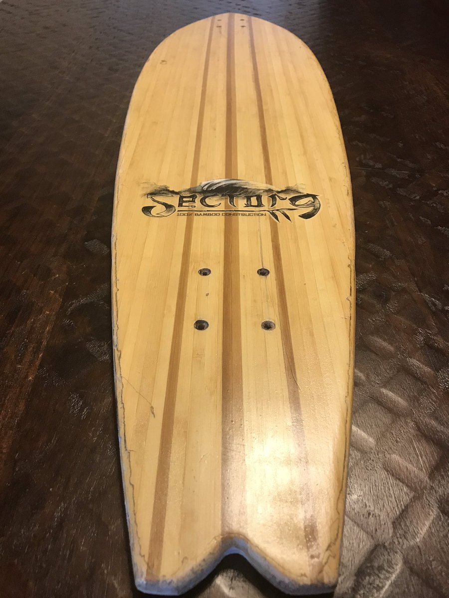 AXELHAMBONE's tweet photo. Good times re-gripping my cruiser. Gotta sport my favorite Portland skate shop #shrunkenheadskateboards https://t.co/VUt02YJ6zx