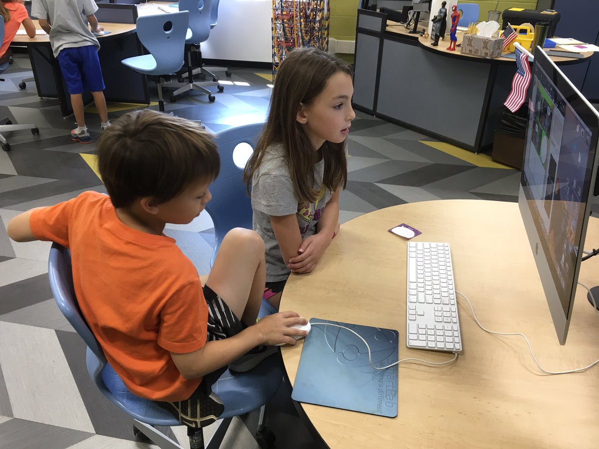 mrsmalek109's tweet photo. Already hard at work creating in the smart lab! #kip109 #engage109 @KateSchippers1 https://t.co/zayN3fRNVB