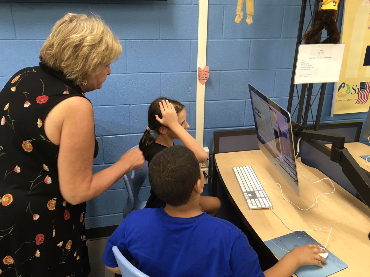 mrsmalek109's tweet photo. Already hard at work creating in the smart lab! #kip109 #engage109 @KateSchippers1 https://t.co/zayN3fRNVB