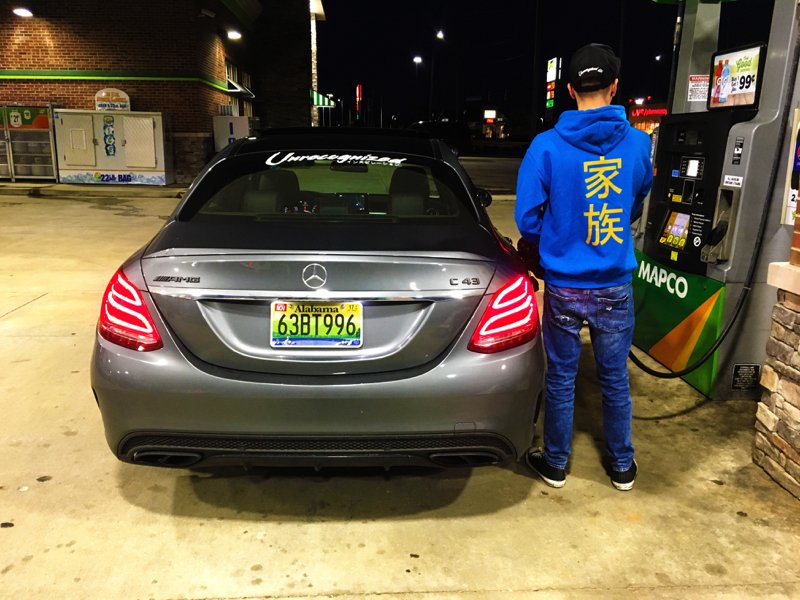 DoubleTapDaily's tweet photo. @MariusWeberIG isnt just an average Mercedes Benz fan...he's the most knowledgeable and biggest fan, read more here https://t.co/V8v8Rn84C3 https://t.co/J3DPXkorzN