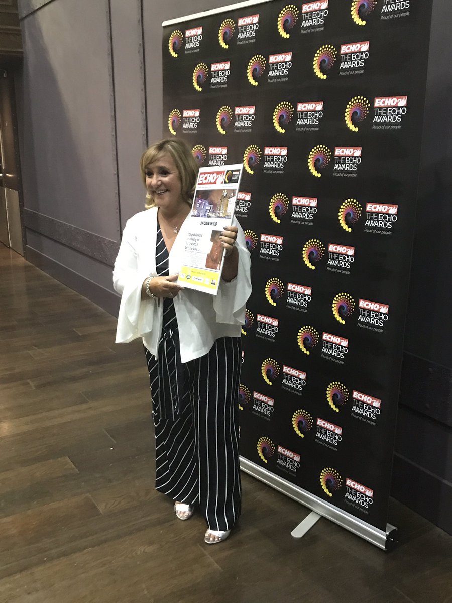 ClaireHouse's tweet photo. Jackie is a winner! Congratulations to @WildWild1 who is #EchoAwards #FundraiseroftheYear for @Clairehousecup #clairehousehero https://t.co/nBtzi0k3o8