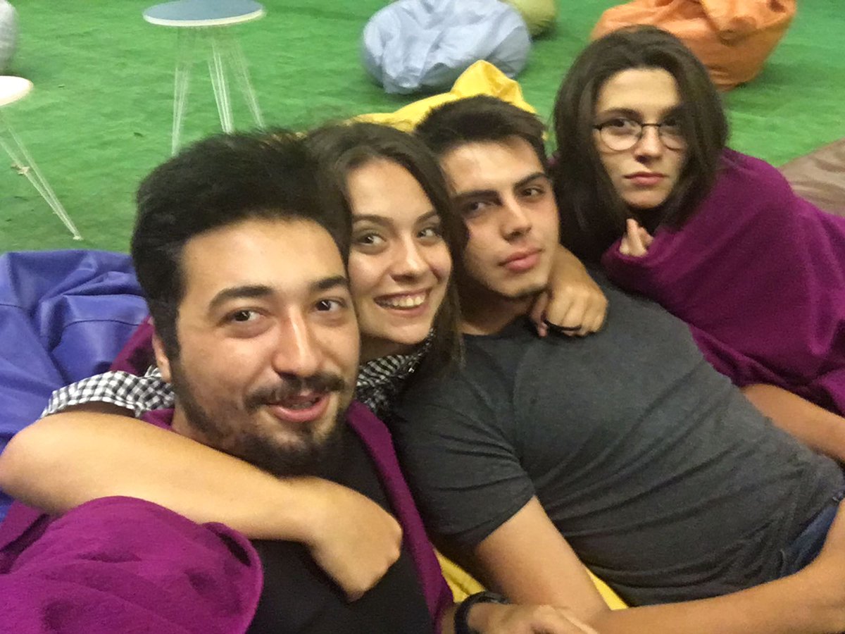 İyikilerim, iyi ki hayatimdasınız 💕