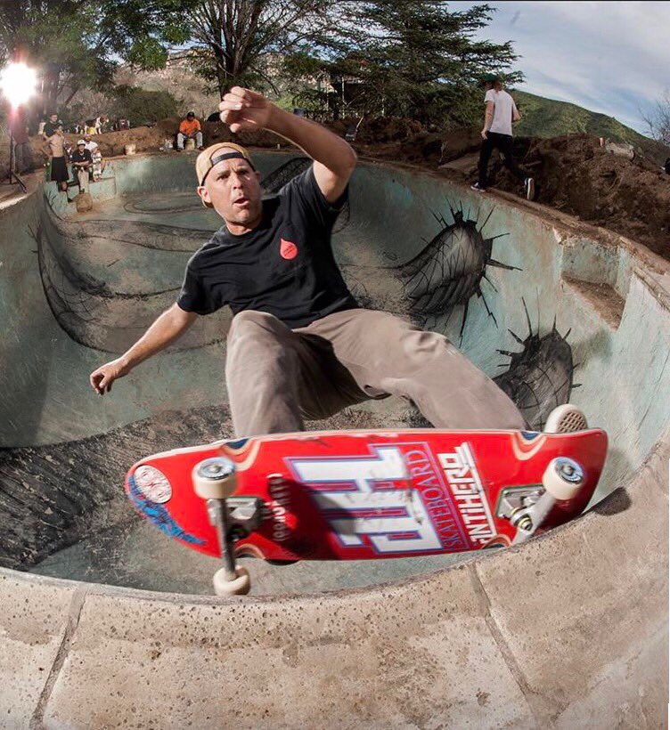 Bonesbearings's tweet photo. Happy Birthday #DaveSwift https://t.co/IqRzMPgRF3