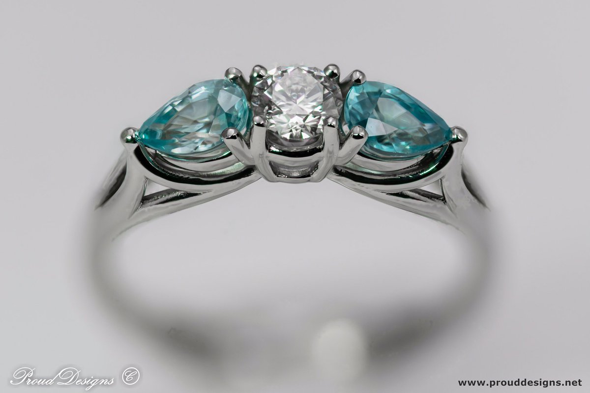 ProudDesigns_'s tweet photo. Lab grown Diamond and zircon ring with certificate in forever 14k white gold. #prouddesignsjewelry #prouddesigns #Engagementring #diamond https://t.co/v0haj31UWK