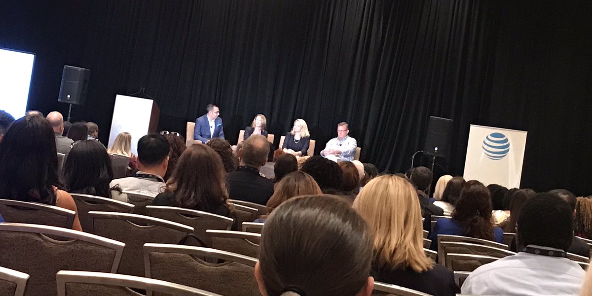 Vandon_ATT's tweet image. The power of diversity &amp;amp; change!!! #atterg17 #lifeatatt #workshop3