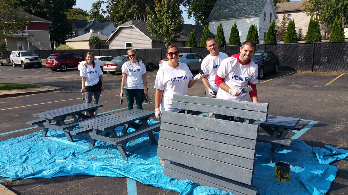 Steepletown's tweet photo. Thank you to the @HWMUW #DayofCaring and volunteers from Kellog's helping us for Preschool &amp; Fundraising.  AWESOME JOB https://t.co/M9LNah1ysr