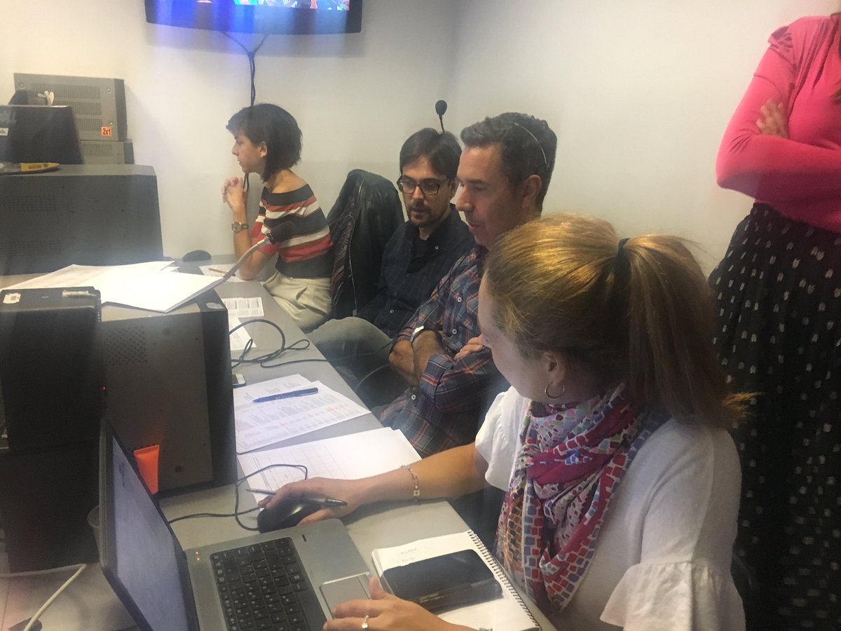 susanaperezmu's tweet photo. Gracias al equipazo de @AquiEnMadrid @grupoboomerang @telemadrid. 3 años duros pero muy gratificantes! https://t.co/sTyJl2ggOl