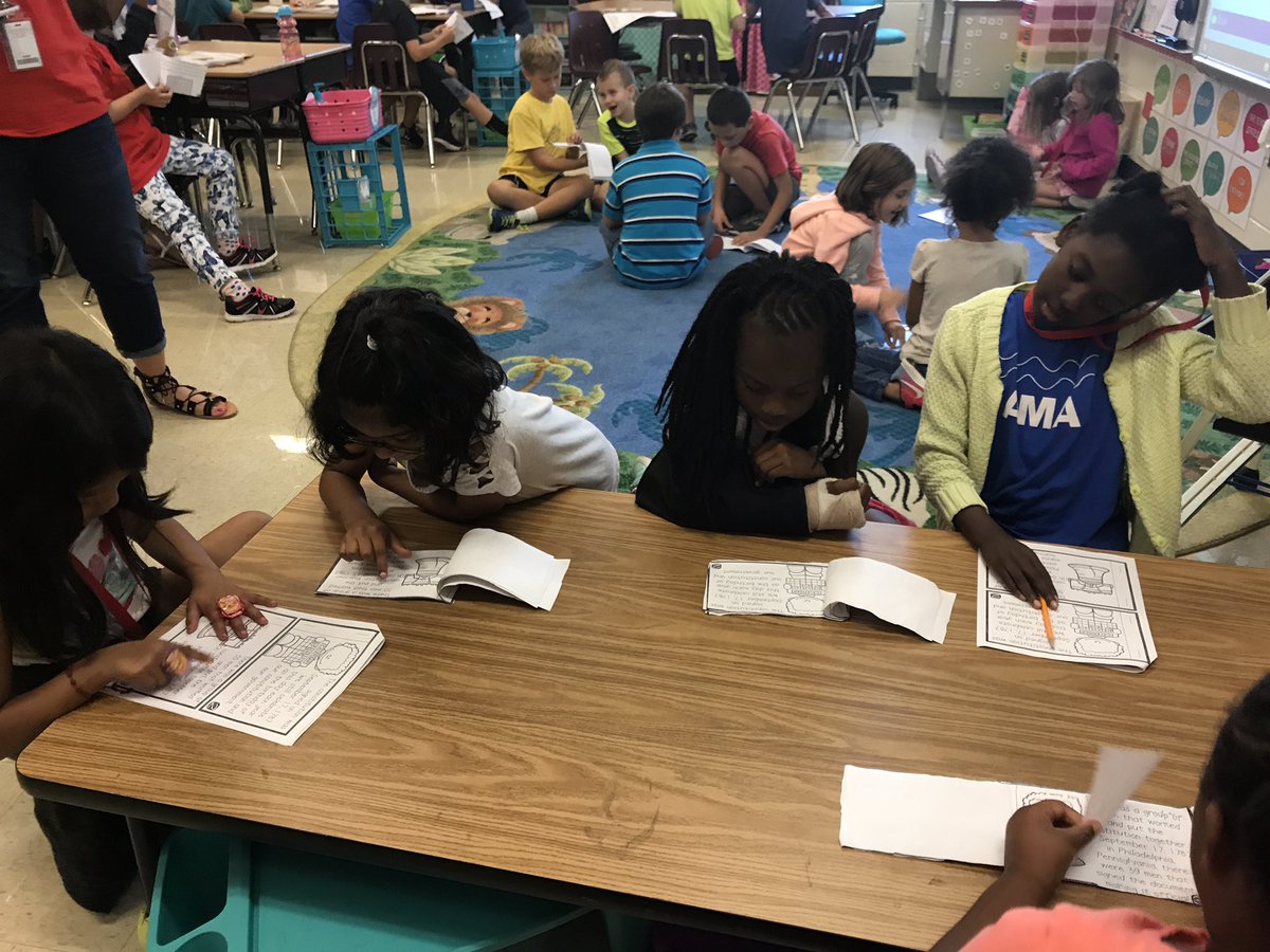 Mrs_B_CCES's tweet photo. Reading about Constitution Day with Ms Mauro's class
#getCONNECTED @Ms_MauroCCSD https://t.co/koLbtbk8hr