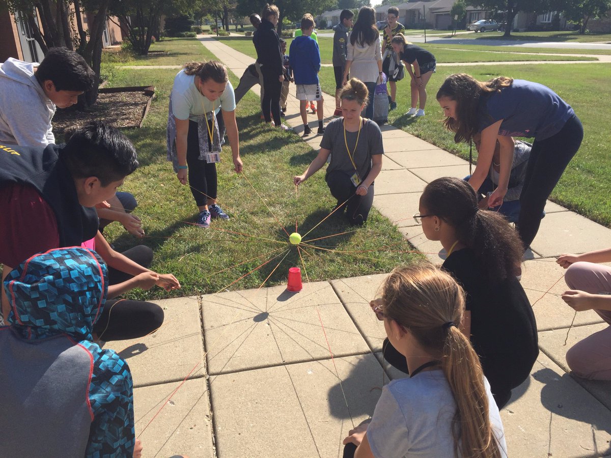 MrsRegan211's tweet photo. Team Work Challenge PART 2 https://t.co/JumWlITTsP