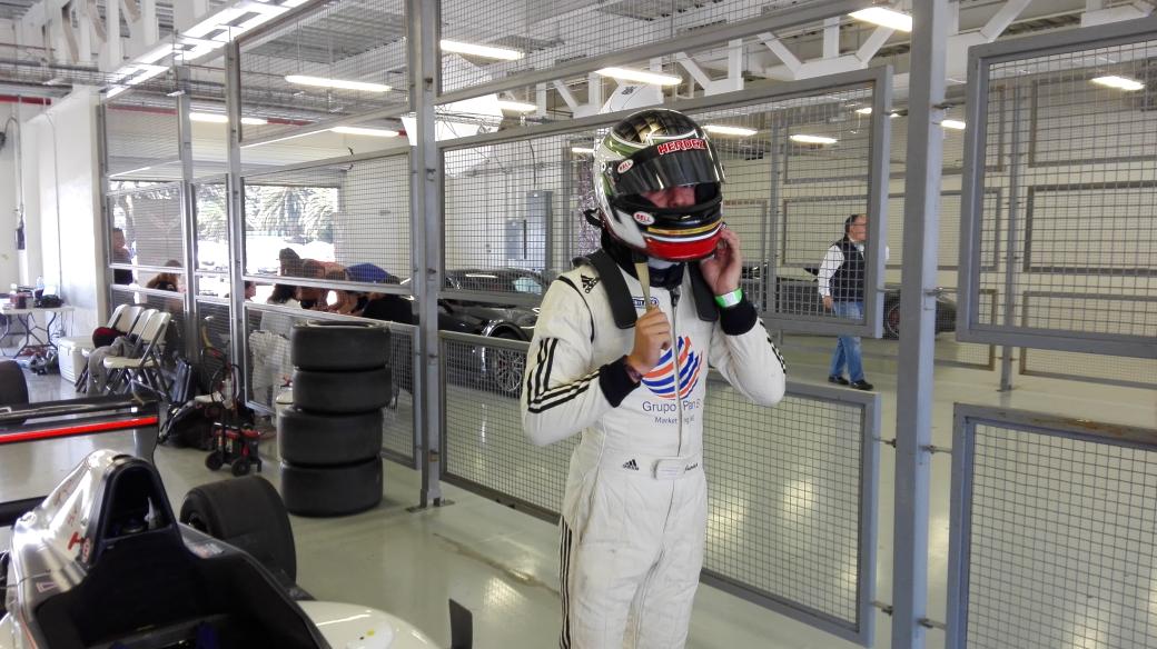 carrerasenvivo's tweet image. Los pilotos listos para salir a la calificación #FórmulaMx #FórmulaLATAM @copanotiauto