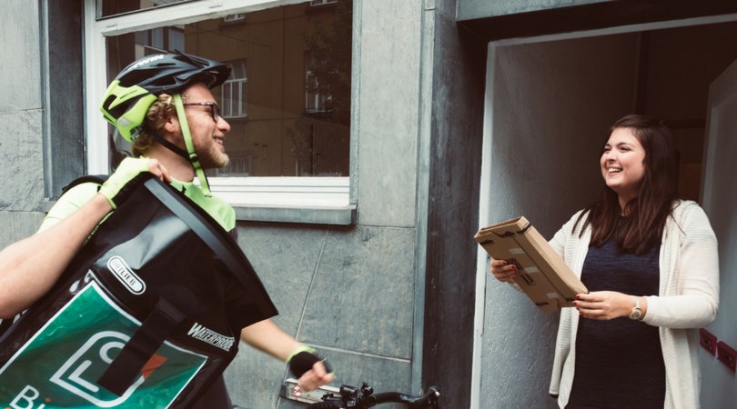 BirdizFr's tweet photo. @Birdiz recrute des #coursiers voitures et moto !
Rejoignez une #start-up en pleine évolution
Inscription : https://t.co/8fUR9fPcqr https://t.co/YyHHGtvmfc