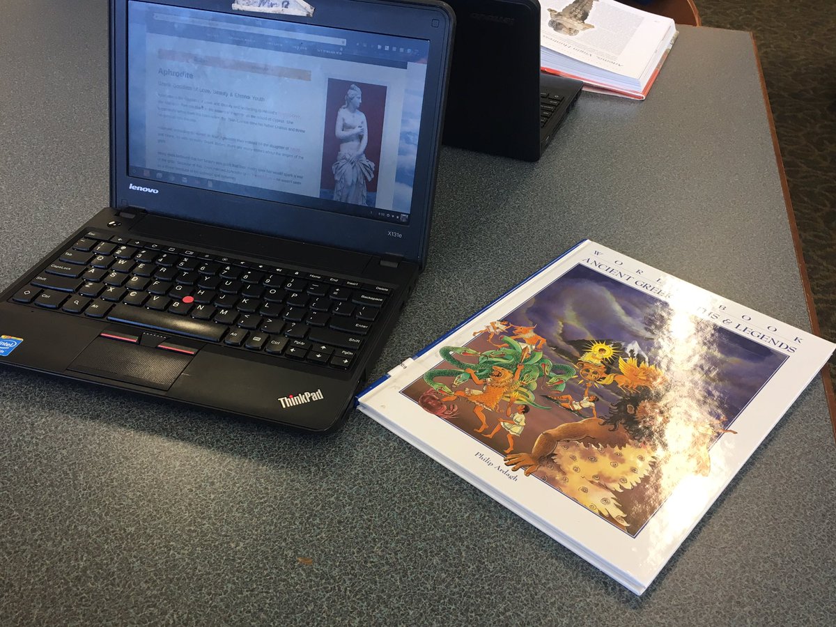 MsCaturano's tweet image. Zeus, Athena, and all those other Ancient Greek Olympic Gods in English 9 #librarytime #libraryresearch #WeAreEHPS