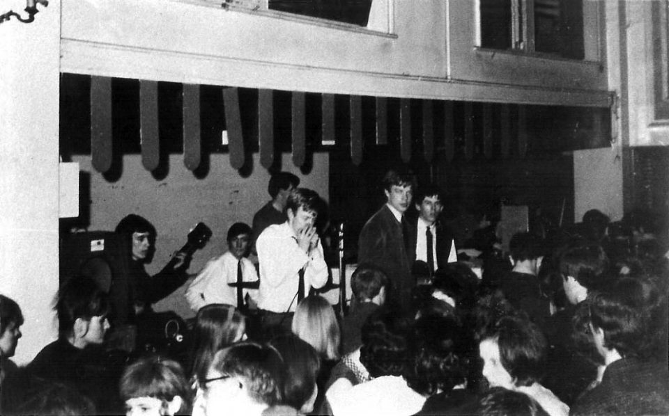 BeatlemaniaUK's tweet photo. She's got a crazy partner #beatles #lyrics https://t.co/FSQpzNRax6