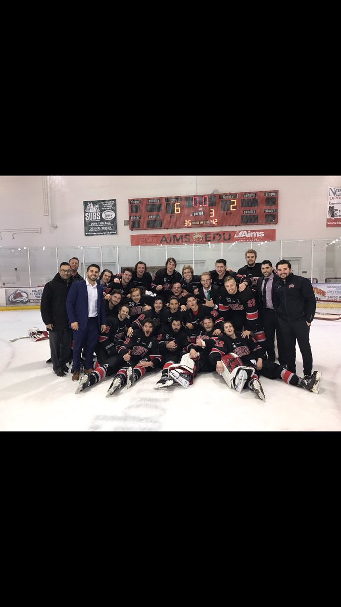 CallMeE_N's tweet photo. Goodluck to the fellas in their season opener tonight against ASU @UNLVRebelHockey https://t.co/j9ANnwW3AW