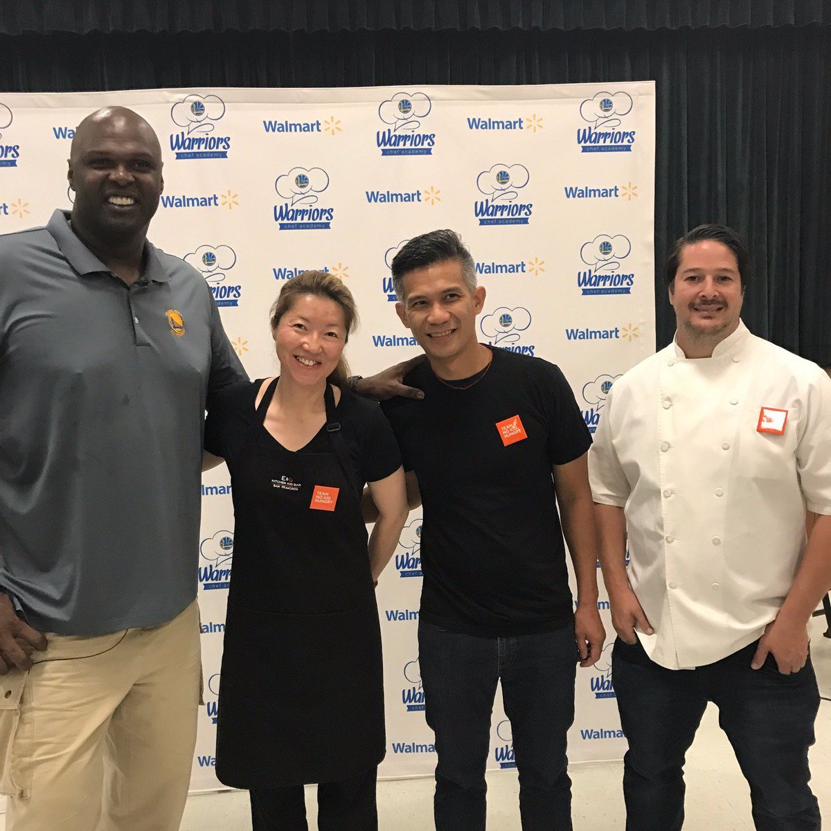 Sending a shout out to <a href="/EandOSF/">E&O Kitchen and Bar</a> <a href="/ChefJFox/">Jason Fox</a> <a href="/DirtyHabitSF/">Dirty Habit</a> for joining us yesterday at the launch of #WarriorsChefAcademy - Thank you chefs!