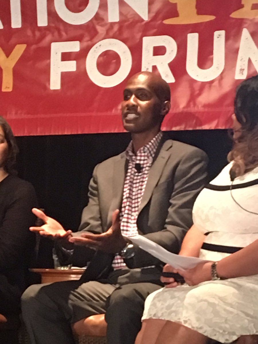 'Racism is trauma and we have teachers who are traumatizing our students every day' - @TyroneCHoward #EdEquityForum2017 #EduColor