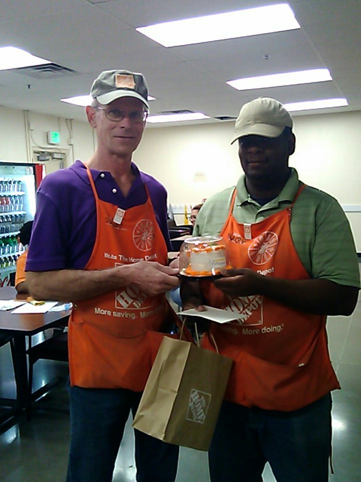 PrachylRandy's tweet photo. Happy 36th birthday Ivory Robertson from D27 https://t.co/5kSxs3Glc9