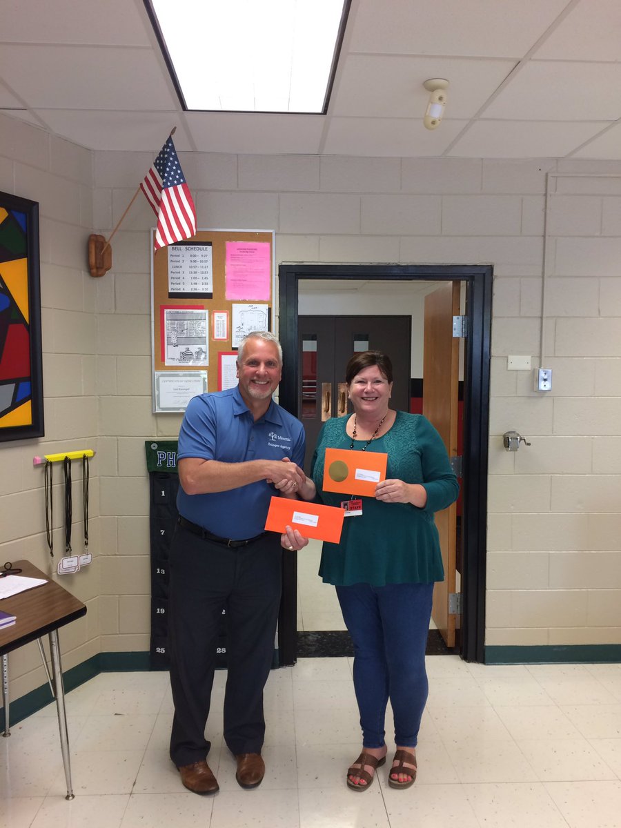 GoStockbridge's tweet image. Our T&apos;s striving for excellence for our S&apos;s #meemic-grant-recipient #amazingstaff #stockbridgepride #MsK