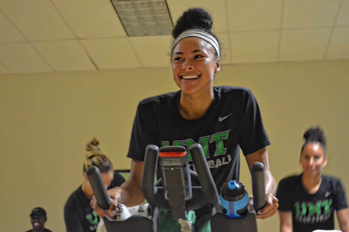 MeanGreenWBB's tweet image. Tour de North Texas 🚴‍♀️😅

#NOWorNEVER | #GMG 💚