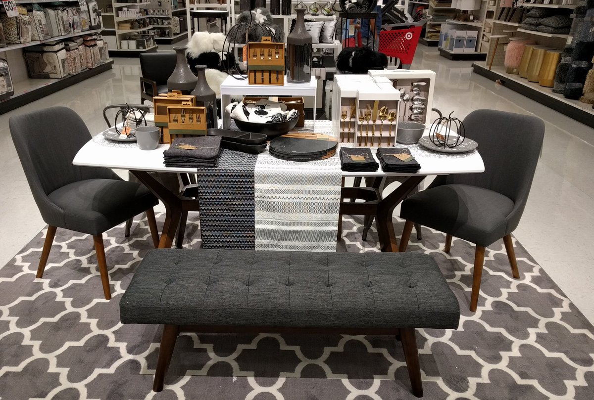 Andrea stauber tweet media