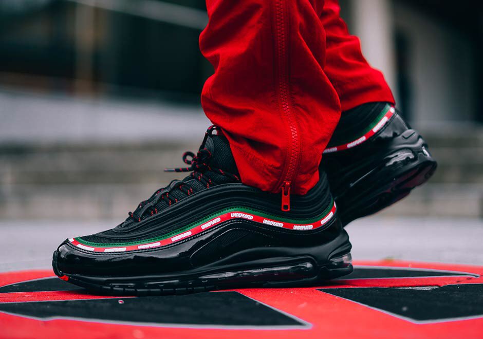 methodologie haak modder Retail or Resell on Twitter: "Item: UNDFTD/Nike Air Max 97 "Black" Price:  $180 Resell:⚠️(Mid-High) Resell Price: $260-$300(After Global Release)  https://t.co/sK0p5v7FBP" / Twitter