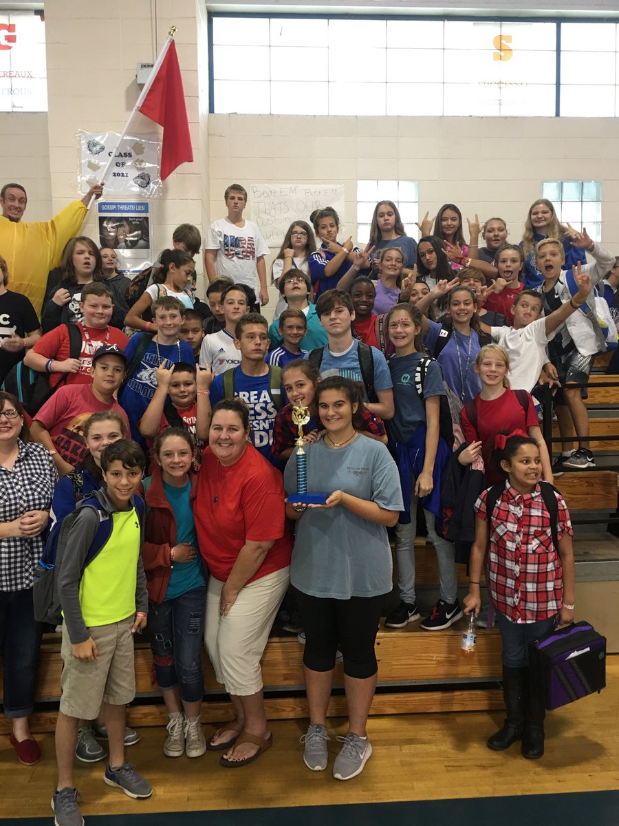 RhettLadner's tweet photo. House deans rocked the VMS house party today. House Generaux wins weekly cup. No office referrals and only 4 absent@J_Renaissance #vmsgameon https://t.co/K0SoZdiqmm