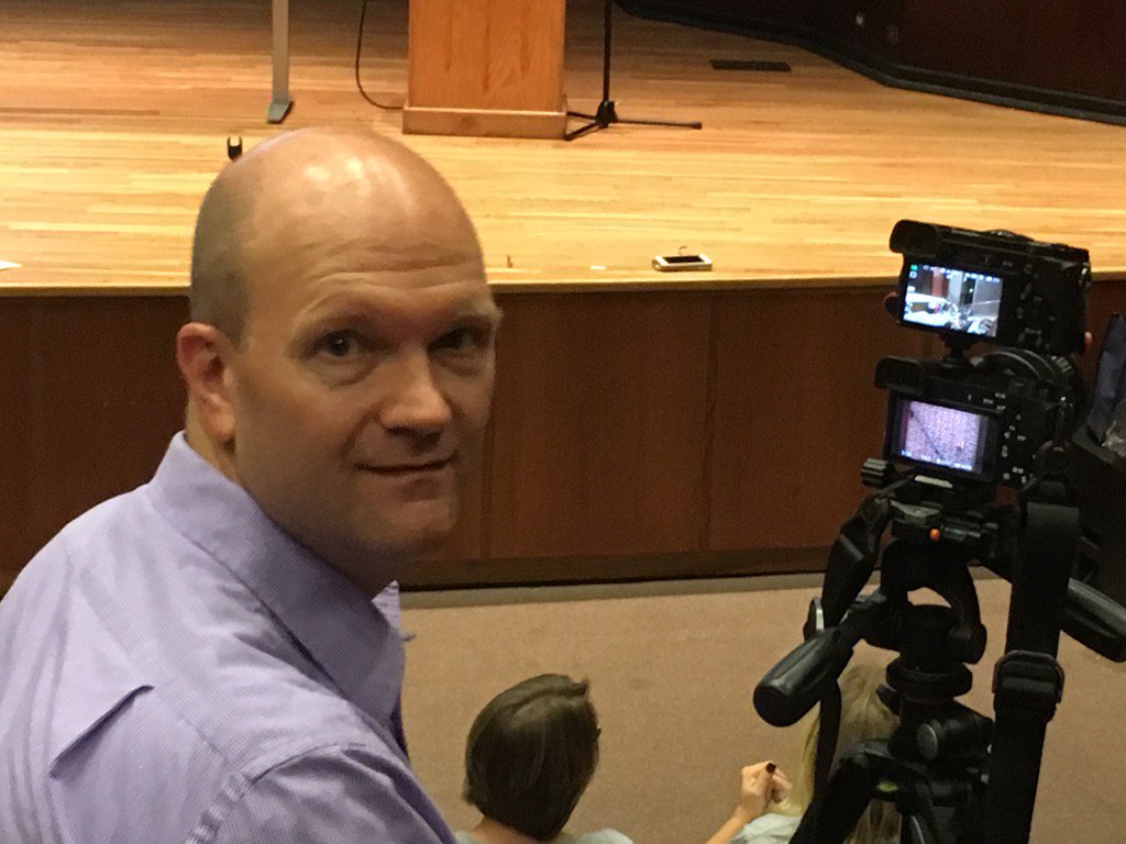 abusch38's tweet photo. Some serious camera equipment from@MathEdnet #cctm17 https://t.co/zqoYUPNVaK