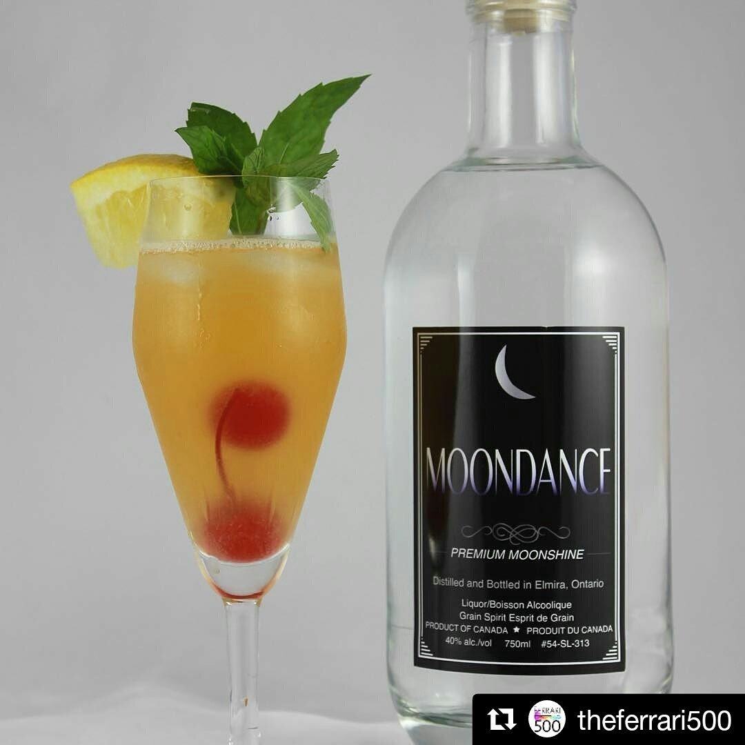Did you know that <a href="/Ferrari500Art/">Ferrari500Art</a>  has a signature cocktail? 🍸 You can try it on October 13. More details about the event on the blog now!