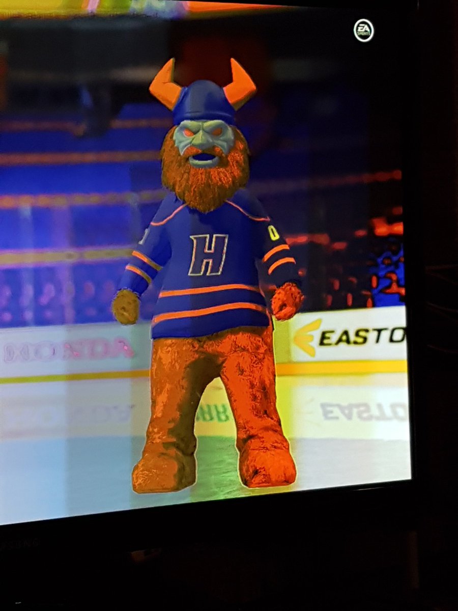 RobbieMcPhee21's tweet image. Everyone meet the 32nd NHL team, and their mascot Angus, the Halifax Highlanders! @EASPORTSNHL #ExpansionMode