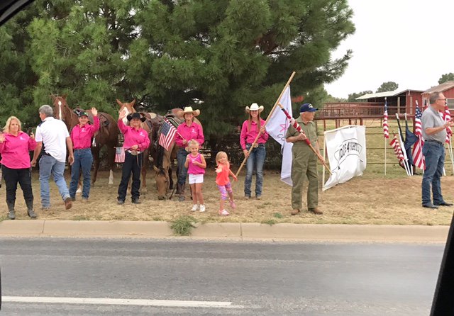 MikeCanon431's tweet photo. A great send off this morning by Reel Thanx for the wounded military heroes. Thank you all for your service. https://t.co/RgVbjwoOXd