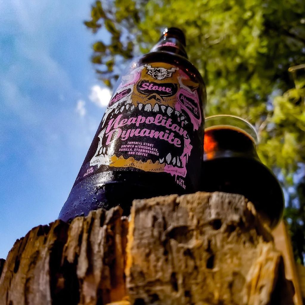 A Friday treat... if you haven't tried this already, do yourself a favor and pour a glass 🍻 Neapolitan Dynamite 💥 … ift.tt/2x3kDUo