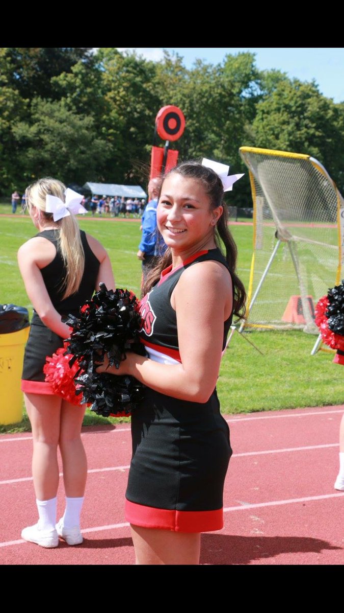 Congrats to our two senior captains! <a href="/AlexaTabile/">Alexa Tabile</a> @Charlottee_f our team is lucky to have leaders like you ❤️🖤