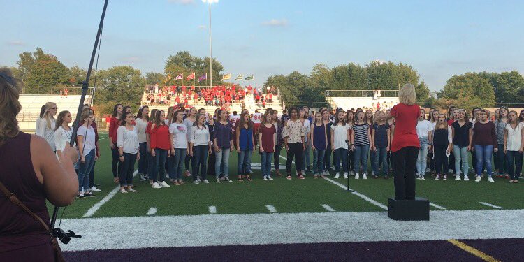 Outstanding performance of the National Anthem by <a href="/belcanto1718/">Bel Canto 2017-2018</a> tonight!