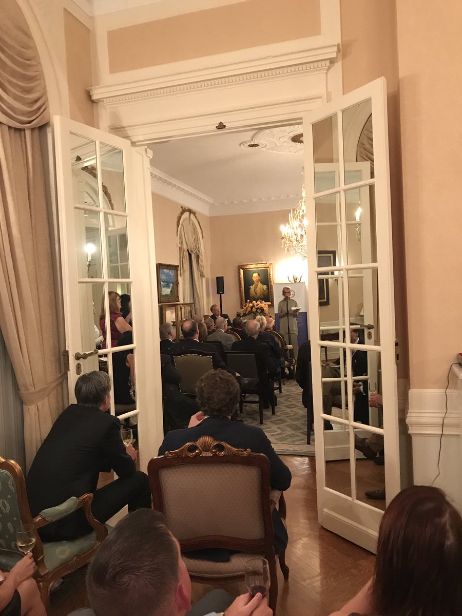 julaala's tweet photo. Packed house at @ThaiEmbDC residency. Hey there from the back @CoachKemper ! #IFEINFO https://t.co/6InSINlZIf