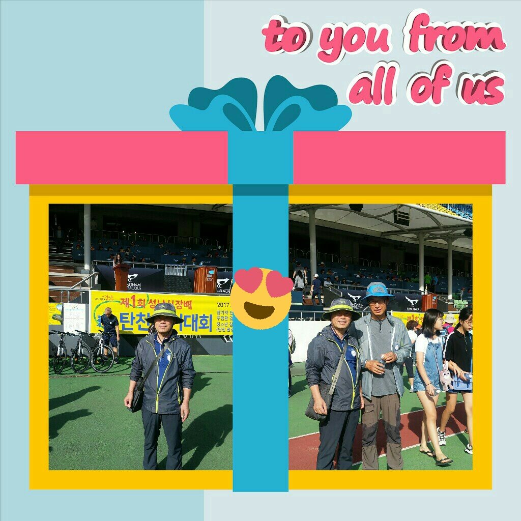 제1회 성남시장배 탄천걷기대회에 참석하여 젊은이들과 함께 날씨 좋은날 건강을 위하여 6km걷기에 도전합니다. 완주후에는 경품도 있네요. 빨리 오셔서 건강과함께 선물도 받아 가세요.
시민의 건강을 생각하는 #성남시 역시 짱 입니다.