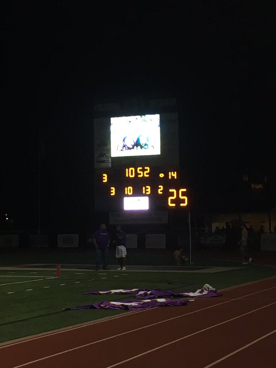 half time score!! keep it up kewpies💜💛
