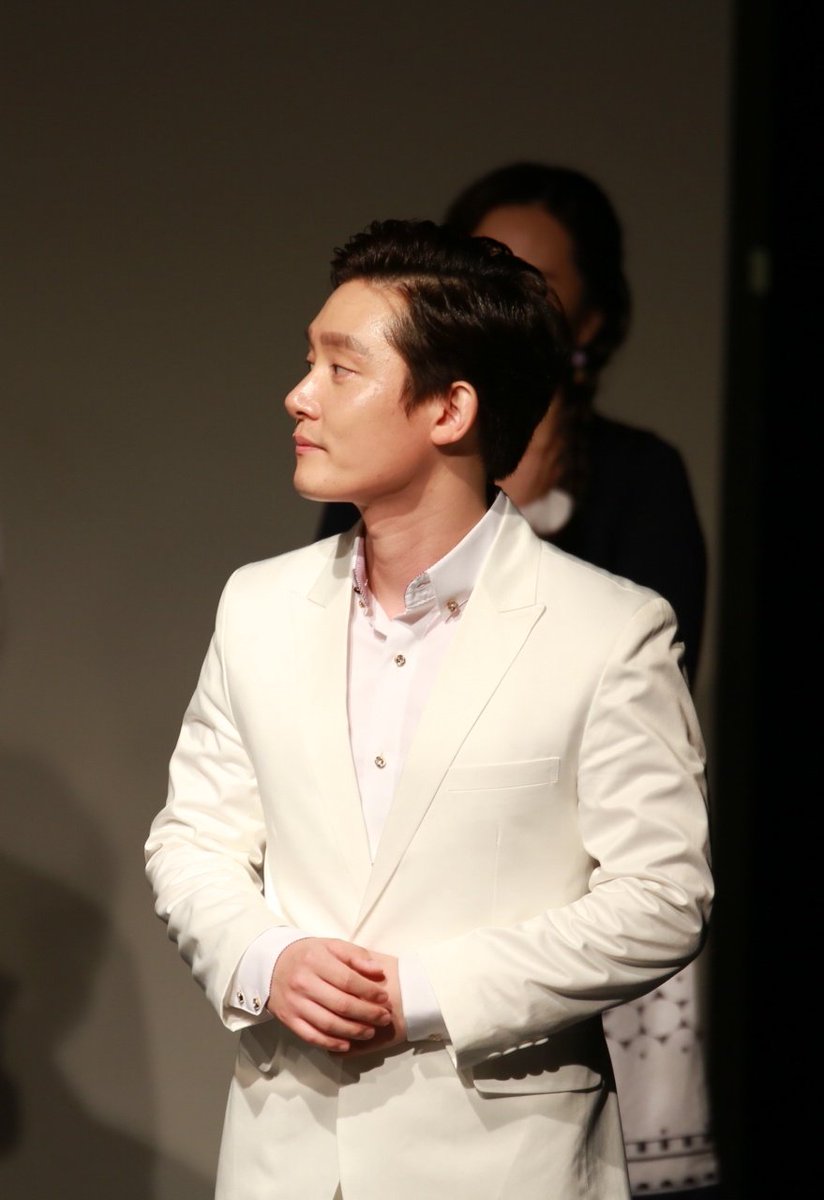 Voice_of_MAD's tweet photo. THE LAST CONCERT 즐겁게 보셨길 바라며 공연 때 사진 몇장 공유 드립니다^^ https://t.co/hhGLV435bc