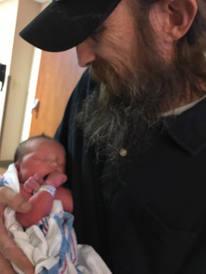 heavyhinds's tweet photo. Welcome to the world Everett Mitchell Hester! #grandson #pasboy https://t.co/EKR6pNfWvv