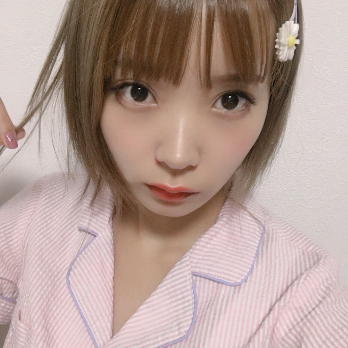 Mim V Twitter 高校生ぶりに髪をバッサリ イメチェンした どお Mim V Twitter 高校生ぶりに髪をバッサリ イメチェンした どお