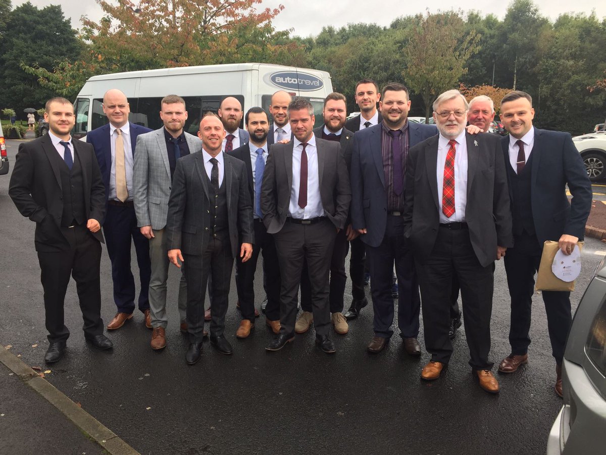 Looking forward to backing lots of winners at a wet Haydock Park on <a href="/mattytun78/">Matt Bruce</a> stag do 👍