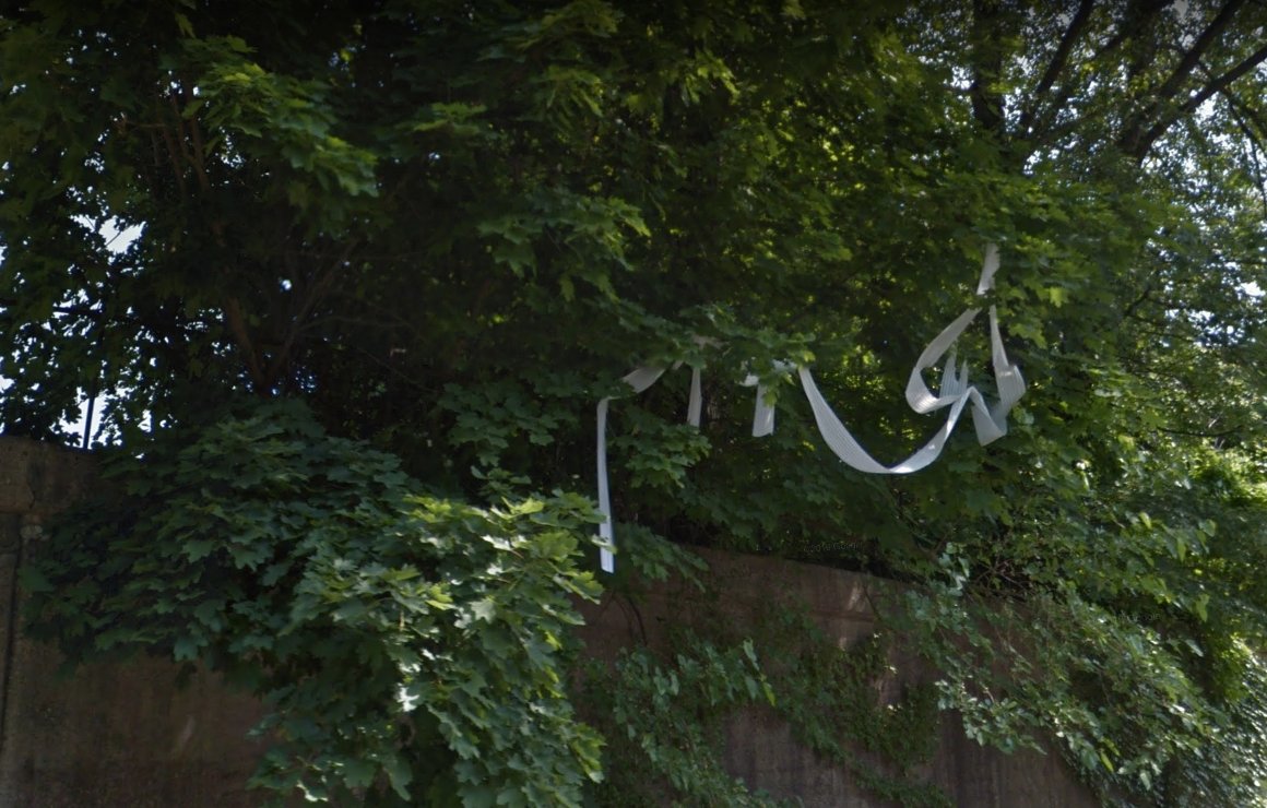 liminaire's tweet photo. Main Avenue, Passaic : Ne rien diriger mais tenter d'apercevoir des bribes de réel, des signes #TributetoPassaic #RobertSmithson #dérive https://t.co/65hWOCHoGs