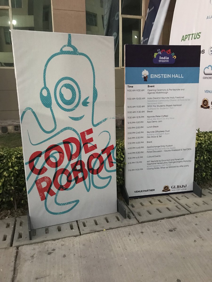 Code Robot tweet media