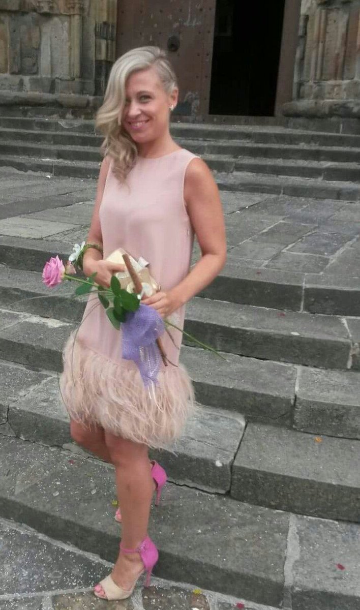 IratxeBringas's tweet photo. Vendo Vestido Evento 1 puesta de Hoss Intropia en #Wallapop
https://t.co/NVmXNjclt9 https://t.co/CFQrcRaA1O