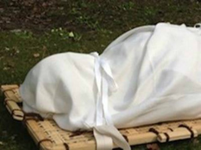 ETVBharatEng's tweet image. Three Gurugram factory workers killed while cleaning sewer
#Gurugram #sewercleaning #workerdead
eenaduindia.com/states/north/d…