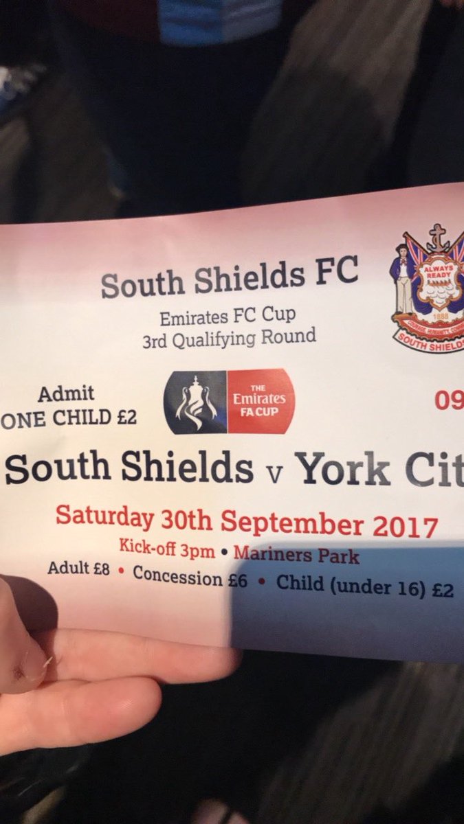 laura19901234's tweet photo. First ever game today come on @SouthShieldsFC #southshields #yorkcity #facupqualifying https://t.co/P36NogEARX