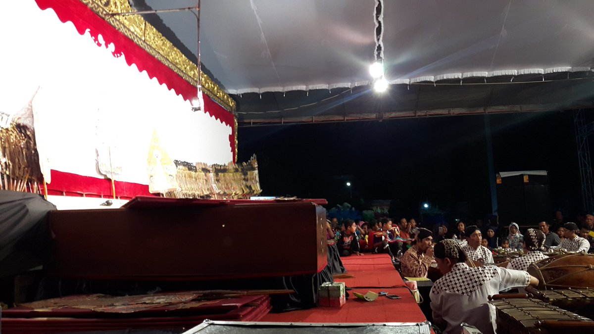 Dinkominfo Kabblora Twitterissä Malam Ini Live Wayang