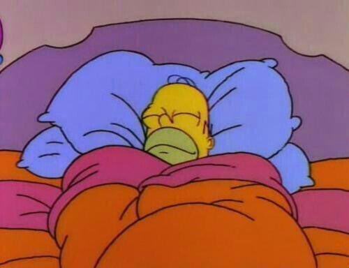 Al mal tiempo, buena está la cama. #lluvia